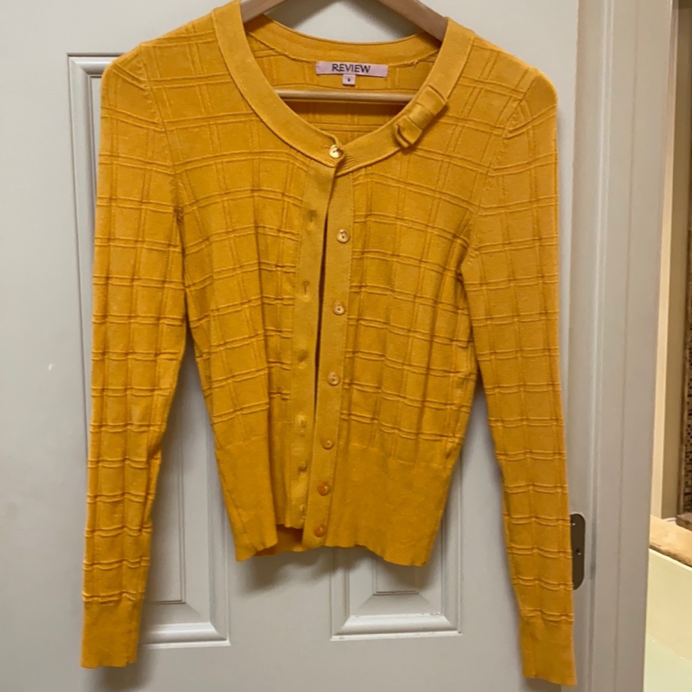 Review Golden Knit Cardigan with bow accent